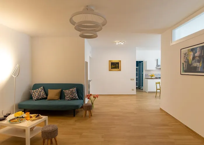 Dimore De Luca- Domani Apartment
